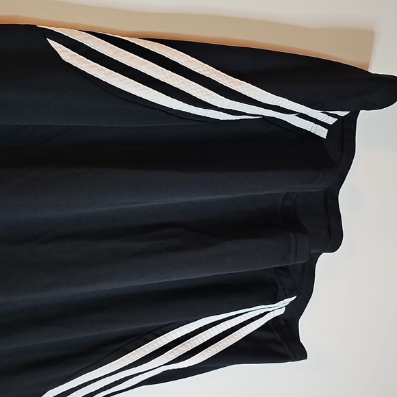 Adidas Climalite XL Black and Gray Sleeveless Jersey - Picture 3 of 6